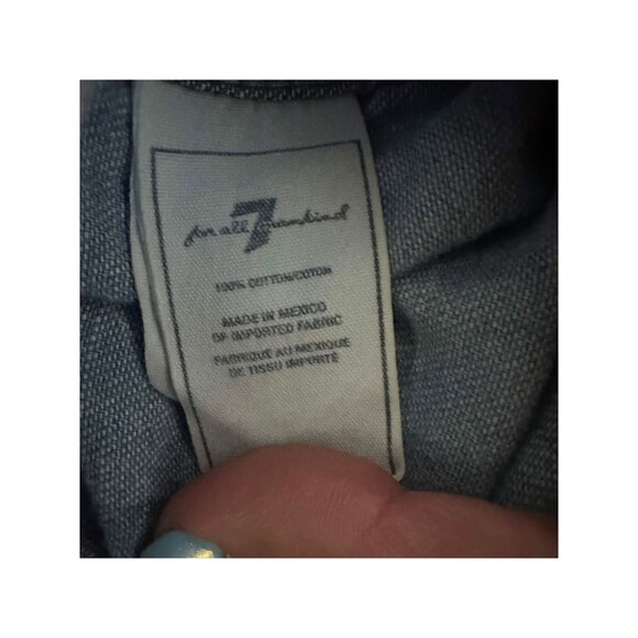 7 For All Mankind Denim Button Down Shirt Women’s M Light Wash Western Chambray - Picture 7 of 9